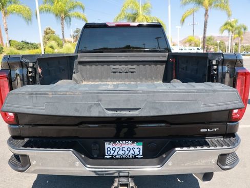 Used 2023 GMC Sierra 2500 SLT w/ Driver Alert Package I AWD/4WD image 39