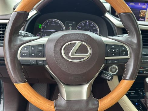 Used 2019 Lexus RX 350 Premium image 17