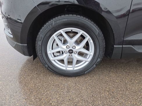 Used 2024 Ford Edge SEL w/ Convenience Package image 30