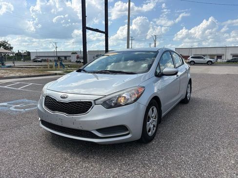 Used 2016 Kia Forte LX FWD image 7