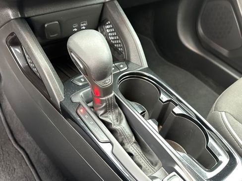 Used 2025 Chevrolet TrailBlazer LT image 13