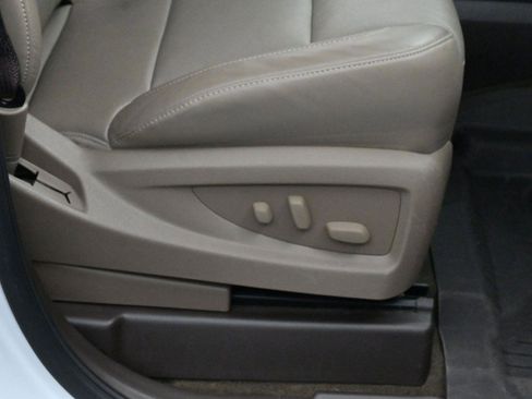 Used 2017 Chevrolet Silverado 1500 LTZ w/ High Desert Package image 31