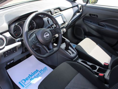Used 2024 Nissan Versa S w/ Trunk Package FWD image 21