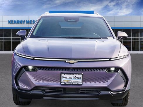 New 2026 Chevrolet Equinox EV LT image 2