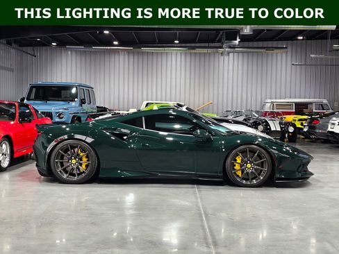Used 2022 Ferrari F8 Tributo image 5
