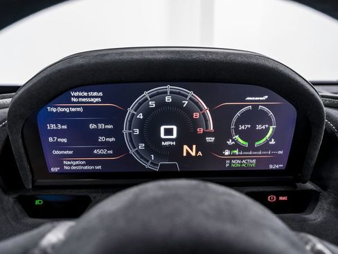 Used 2021 McLaren 765LT image 12