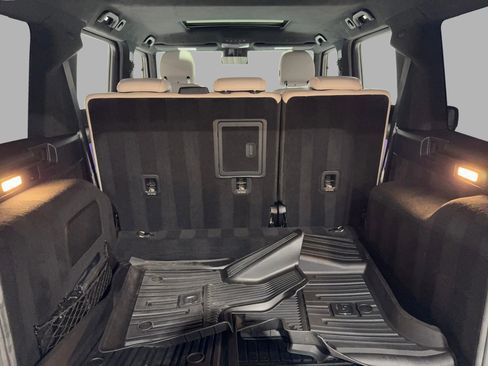 Used 2021 Mercedes-Benz G 550 G 550 image 21