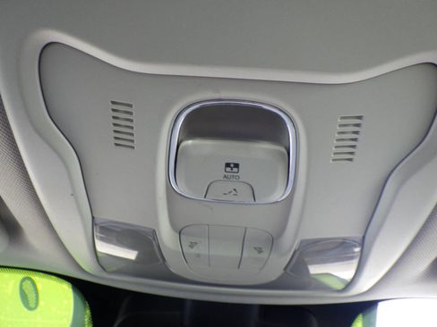 Used 2019 Jeep Renegade Sport w/ Sport Appearance Group image 26