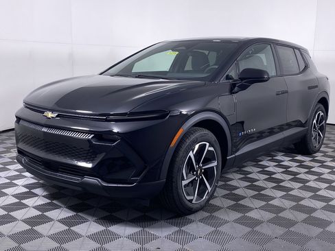 New 2026 Chevrolet Equinox EV LT image 16