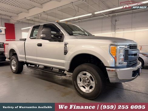 Used 2017 Ford F350 XL AWD/4WD image 5