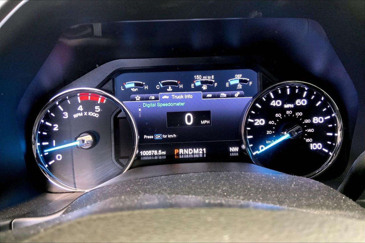 Used 2019 Ford F250 Platinum w/ Platinum Ultimate Package AWD/4WD image 18