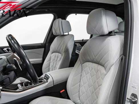 Used 2024 BMW X5 M60i image 27