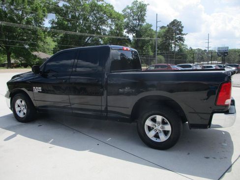 Used 2021 RAM 1500 Tradesman w/ Chrome Plus Package RWD image 9