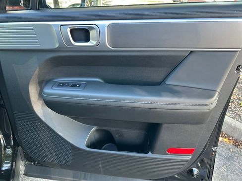 Used 2025 Hyundai Santa Fe SEL image 27