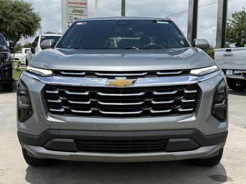 Used 2026 Chevrolet Equinox LT FWD image 10