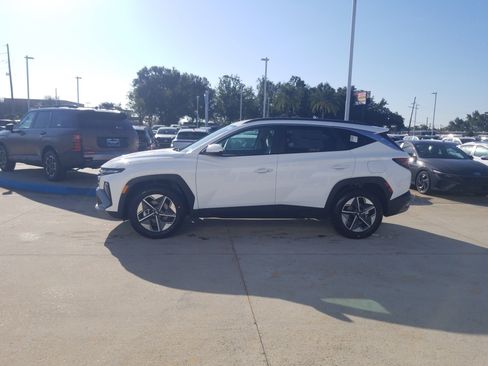 New 2026 Hyundai Tucson SEL image 4