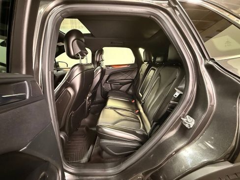 Used 2017 Lincoln MKC Reserve AWD/4WD image 18
