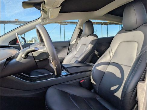 Used 2020 Tesla Model 3 Long Range image 14
