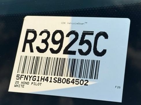 Used 2025 Honda Pilot EX-L image 36