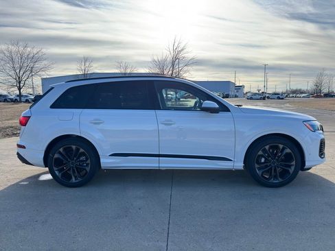 New 2026 Audi Q7 3.0T Premium Plus AWD/4WD image 8