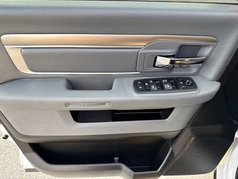 Used 2019 RAM 1500 Warlock w/ Luxury Group AWD/4WD image 11
