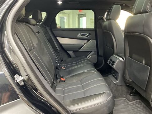 Used 2018 Land Rover Range Rover Velar R-Dynamic SE image 19