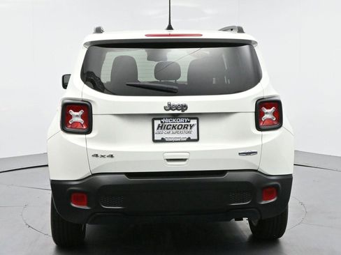 Used 2021 Jeep Renegade Latitude w/ Convenience Group image 6
