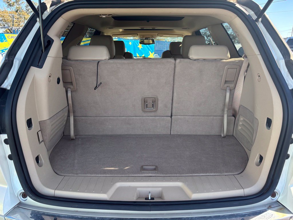 Used 2012 Buick Enclave Leather AWD/4WD image 5