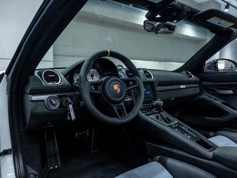 Certified 2025 Porsche 718 Boxster Spyder RS image 4
