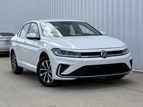 Used 2025 Volkswagen Jetta S FWD image 2