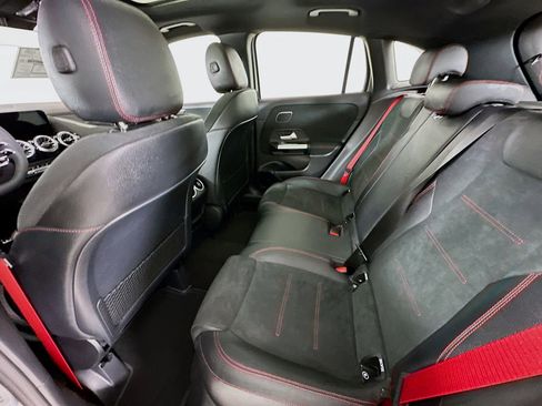New 2026 Mercedes-Benz GLA 35 AMG 4MATIC image 27