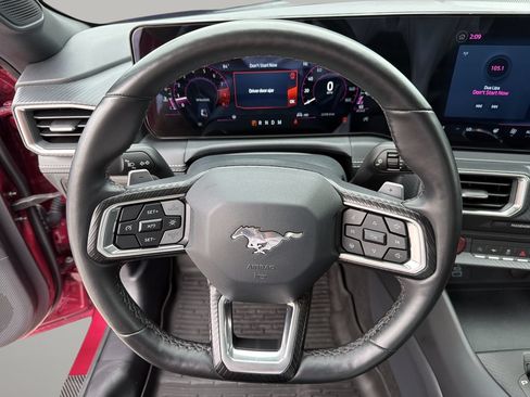 Used 2025 Ford Mustang GT Premium RWD image 28
