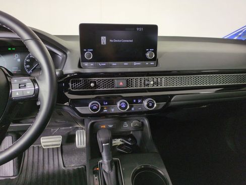 Used 2024 Honda Civic Sport image 17