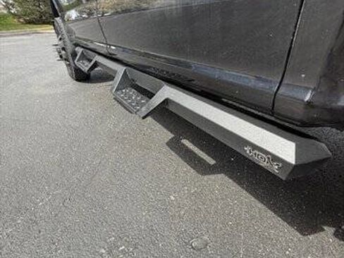 Used 2019 Ford F350 XLT w/ XLT Premium Package AWD/4WD image 12