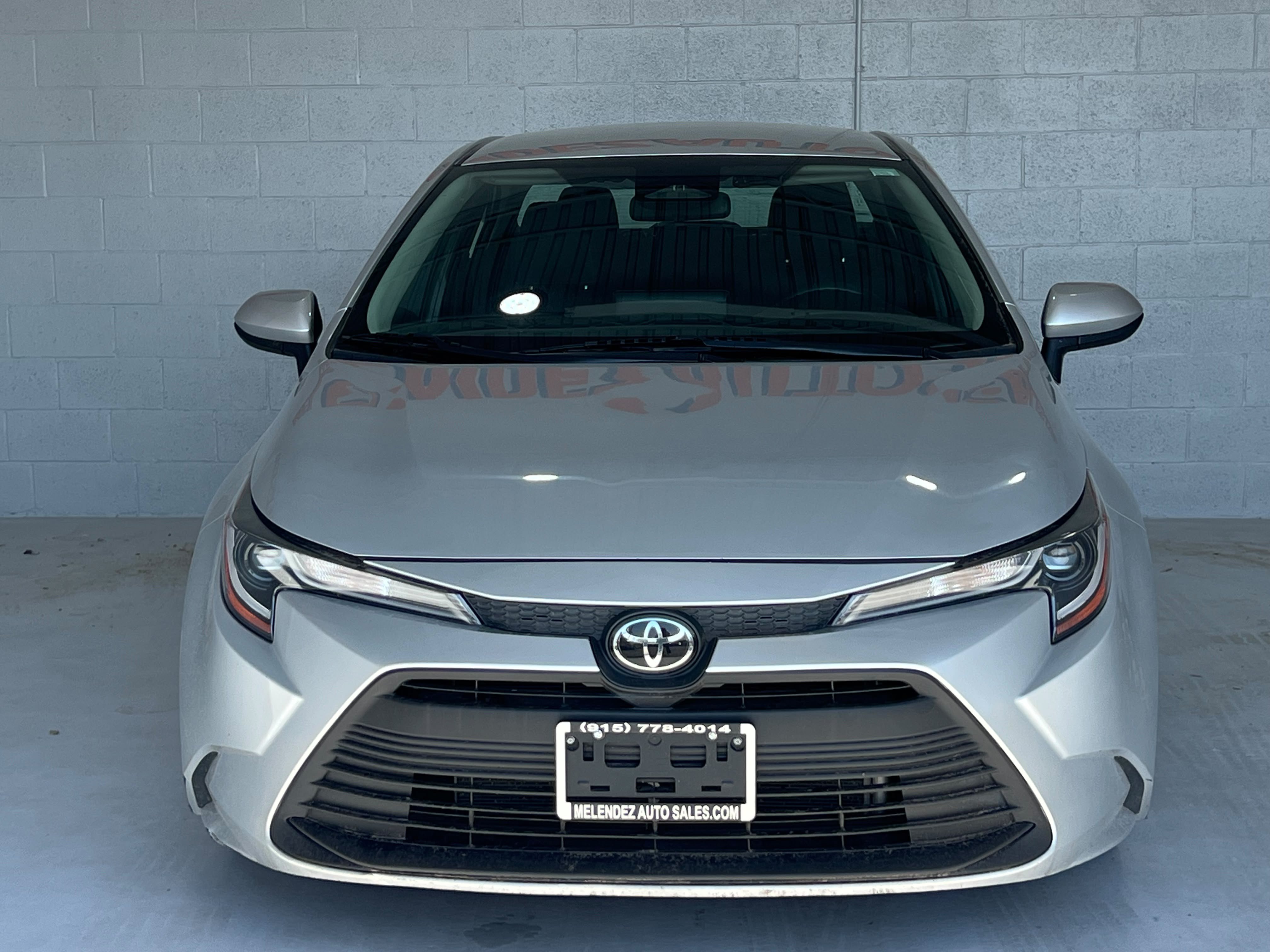 Used 2024 Toyota Corolla LE FWD image 8