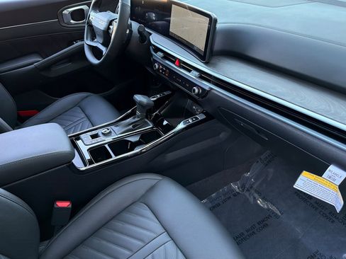 New 2026 Kia Sorento SX image 14