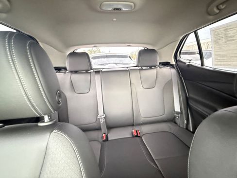 Used 2025 Buick Encore GX Preferred image 37