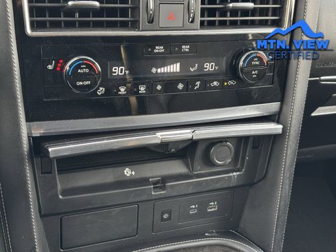 Used 2024 INFINITI QX80 Luxe image 25