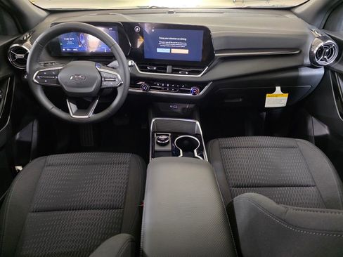 New 2026 Chevrolet Equinox LT w/ Midnight Edition AWD/4WD image 18