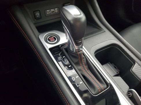 Used 2024 Nissan Sentra SR w/ SR Premium Package image 17