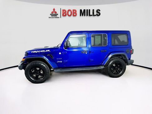 Used 2020 Jeep Wrangler Unlimited Sahara w/ Uconnect 4C Nav & Sound Group image 4