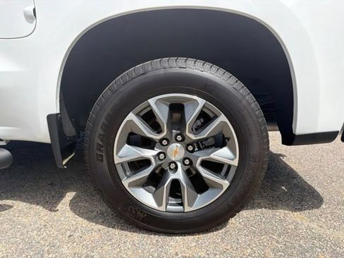 Certified 2020 Chevrolet Silverado 1500 RST w/ All-Star Edition AWD/4WD image 11