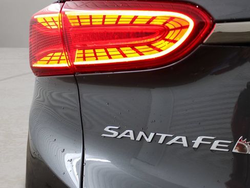 Used 2020 Hyundai Santa Fe Limited w/ Cargo Package FWD image 31