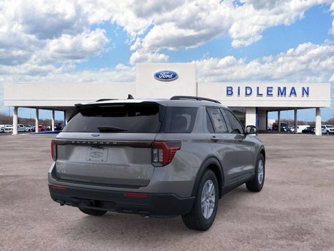New 2026 Ford Explorer Active AWD/4WD image 9
