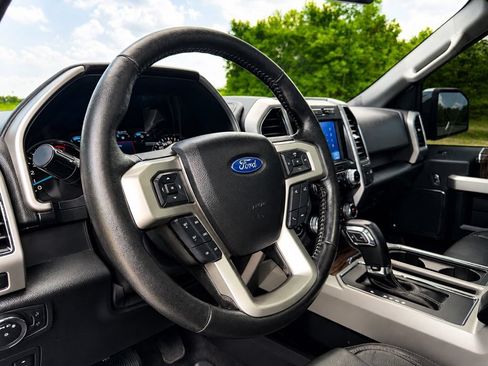 Used 2020 Ford F150 Lariat w/ Equipment Group 502A Luxury AWD/4WD image 23