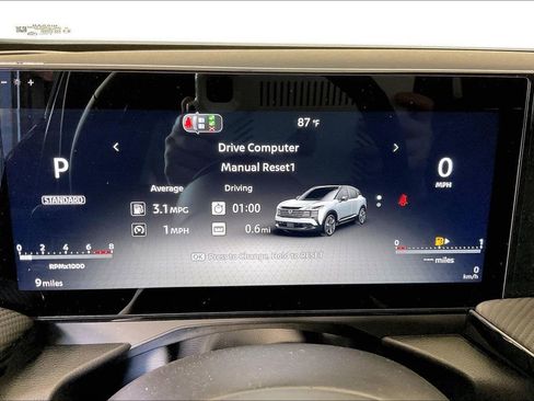 New 2026 Nissan Kicks SR w/ SR Premium Package image 31