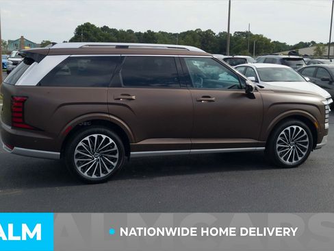 Used 2026 Hyundai Palisade Calligraphy FWD image 5