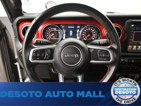 Used 2022 Jeep Gladiator Rubicon AWD/4WD image 29