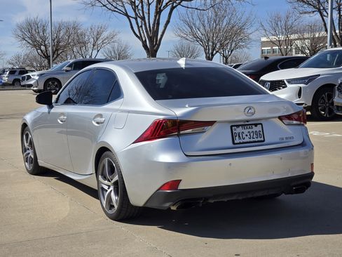 Used 2019 Lexus IS 300 w/ Premium Package image 4