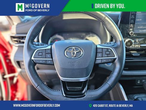 Used 2022 Toyota Highlander Limited AWD/4WD image 27